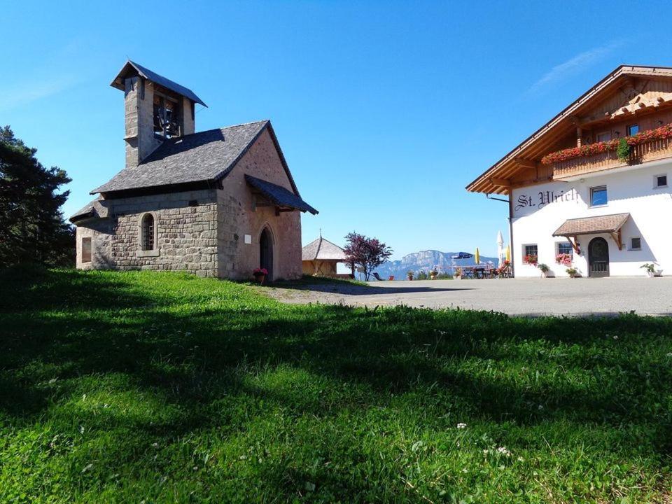 Gasthof St. Ulrich Meltina Esterno foto